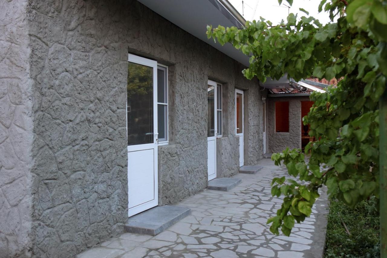 Vanand Guest House Gyumri Exterior foto